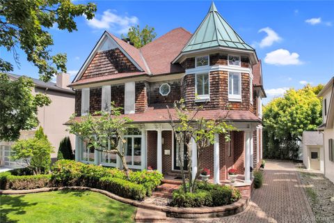 655 Chester Street Birmingham City MI 48009