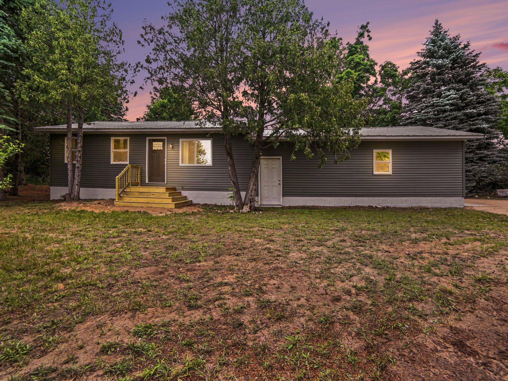 2209 E Madison Road