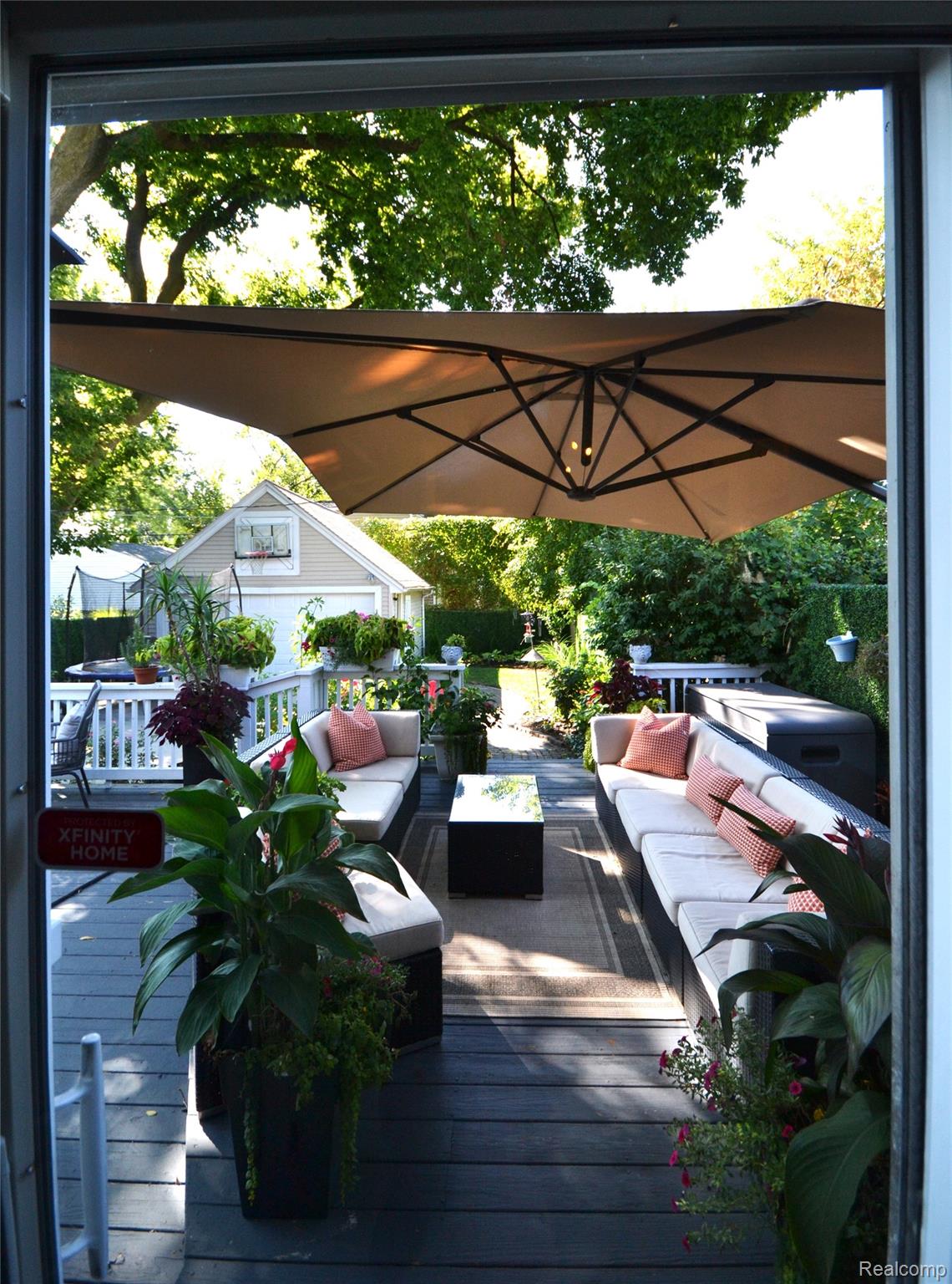 Birmingham City, Michigan 48009, United States, 3 Bedrooms Bedrooms, ,3 BathroomsBathrooms,Residential,Active,207023