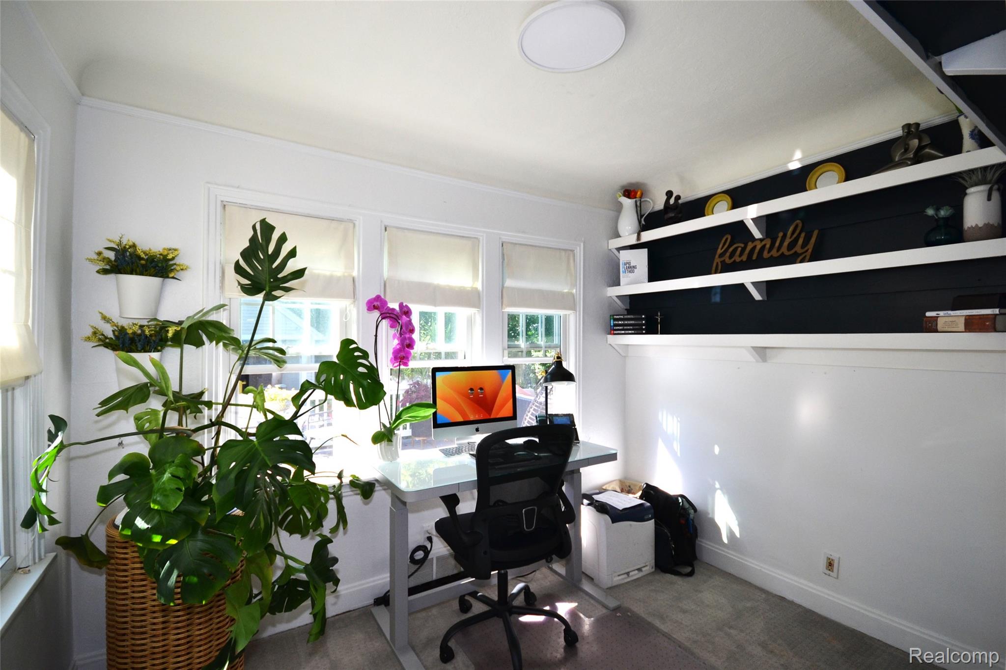 Birmingham City, Michigan 48009, United States, 3 Bedrooms Bedrooms, ,3 BathroomsBathrooms,Residential,Active,207023