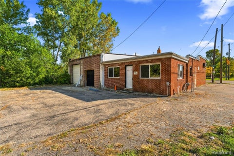 Photo for 7005 N Saginaw Road