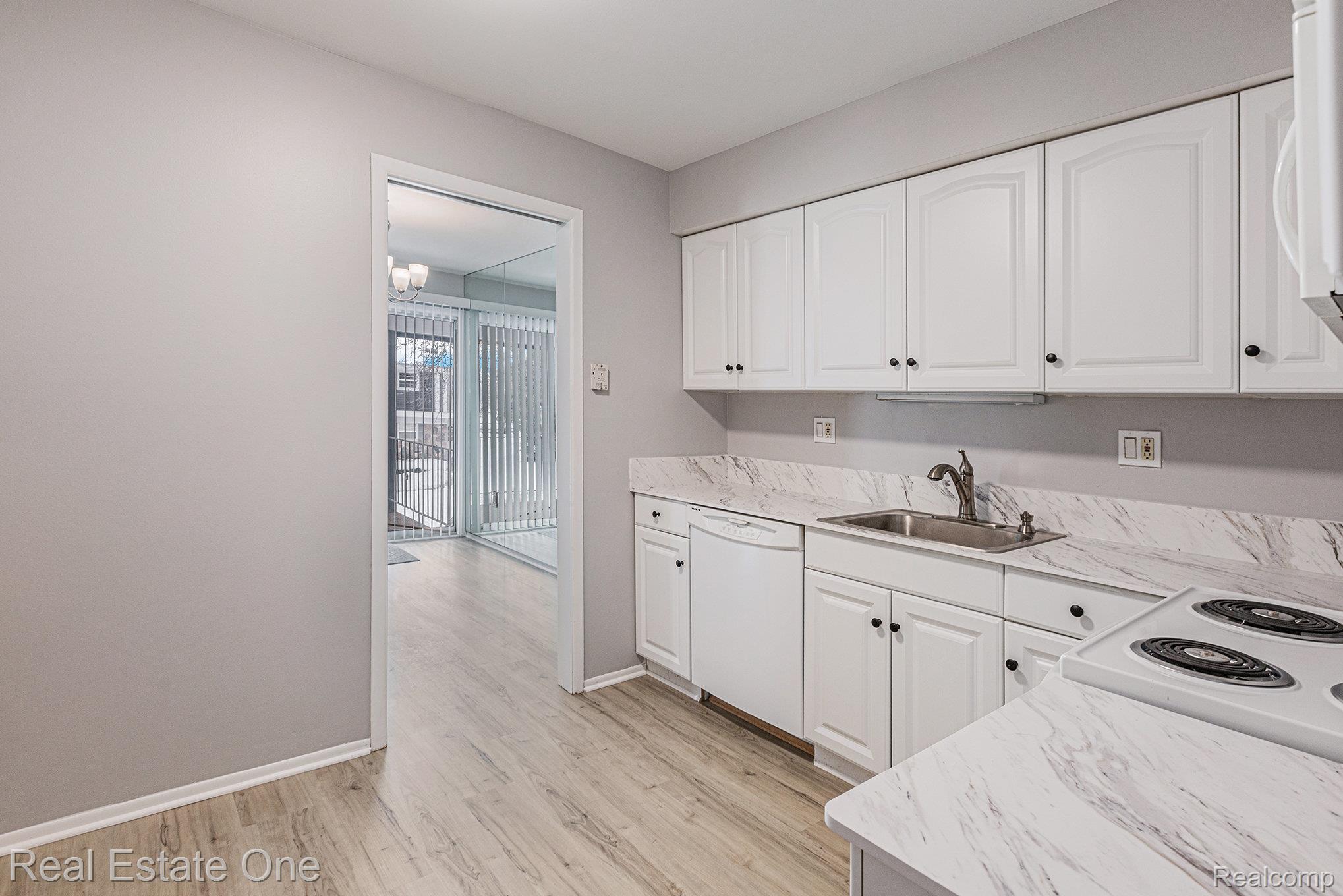 31085 Pheasant Run Street 11