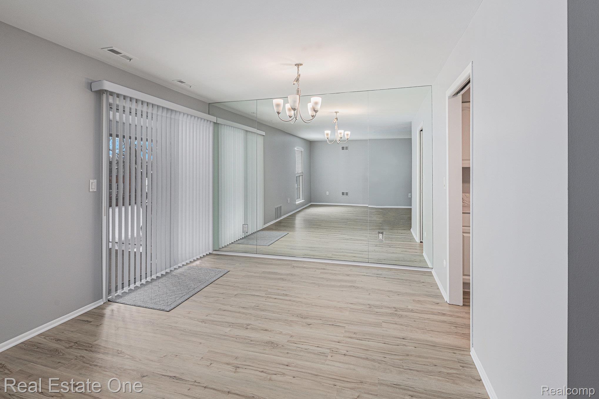 31085 Pheasant Run Street 11