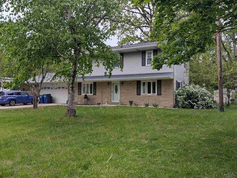 Photo of 3696 Dale Street, Saginaw Charter Township, MI 48603 (MLS # 61050208812)