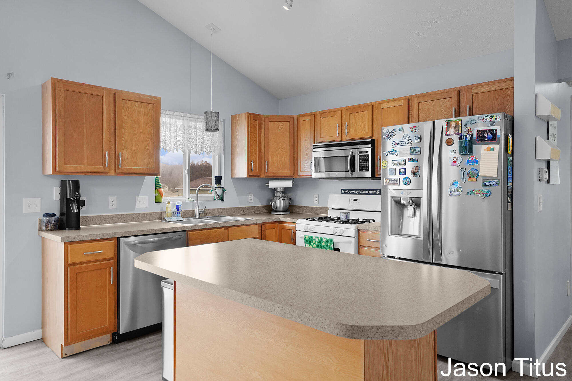 7563 Red Cedar Drive NE