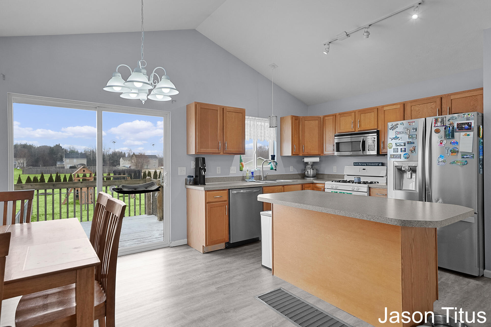 7563 Red Cedar Drive NE