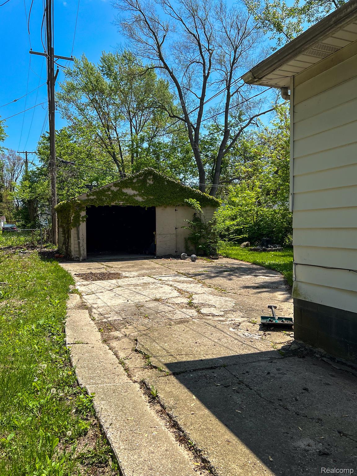 12260 WAYBURN Street