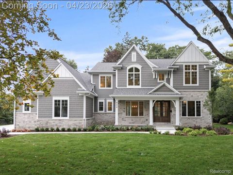 444 Hillboro Drive Bloomfield Charter Township MI 48301