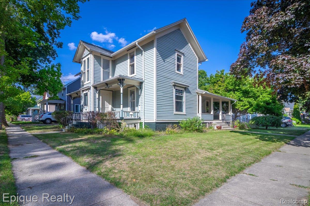 402 N Hickory Street