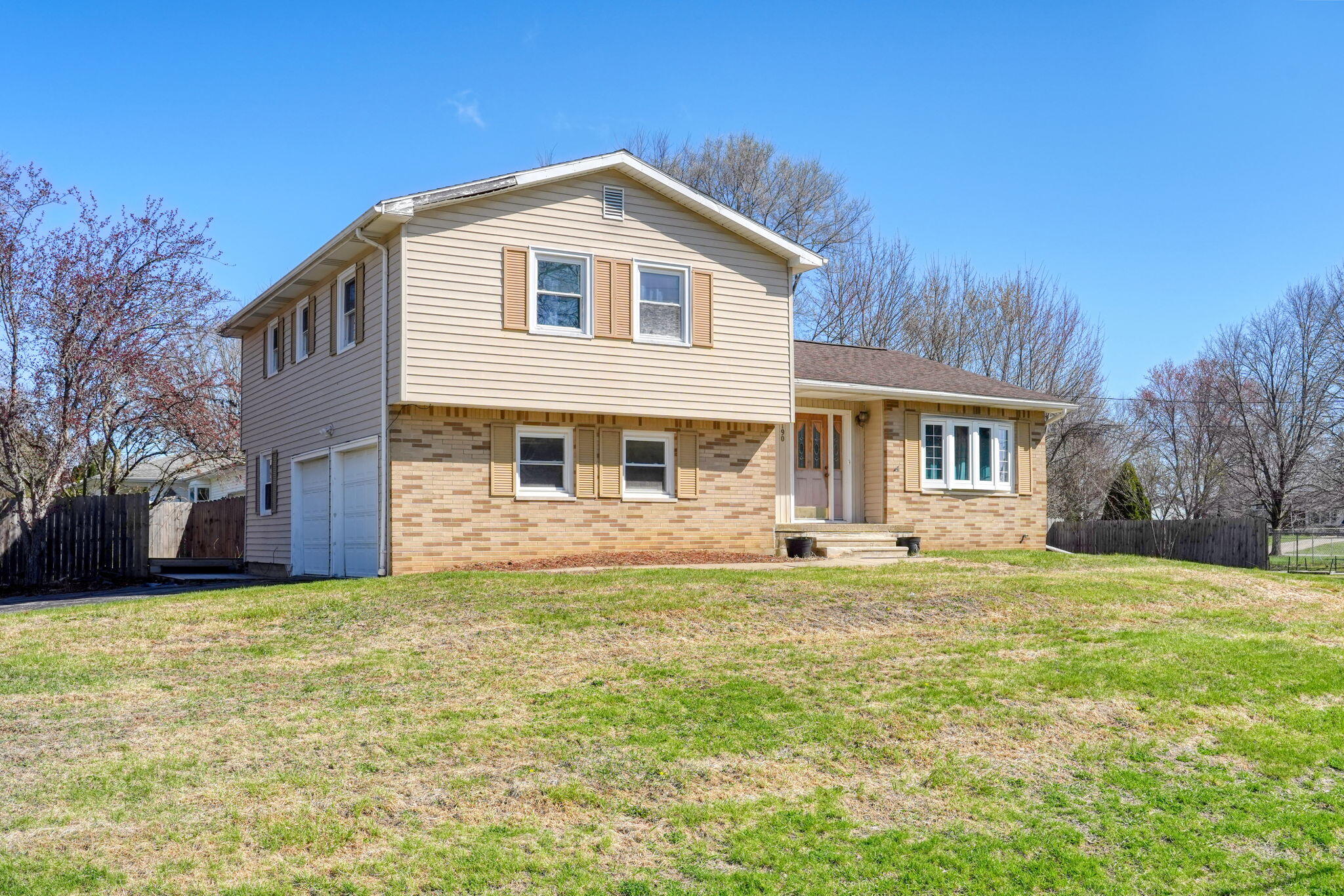 1190 Ferndale Road