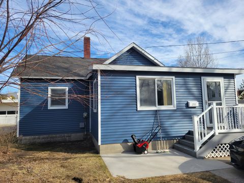 Tiny photo for 252 Hughes Street, Manistee City, MI 49660 (MLS # 67026013450)