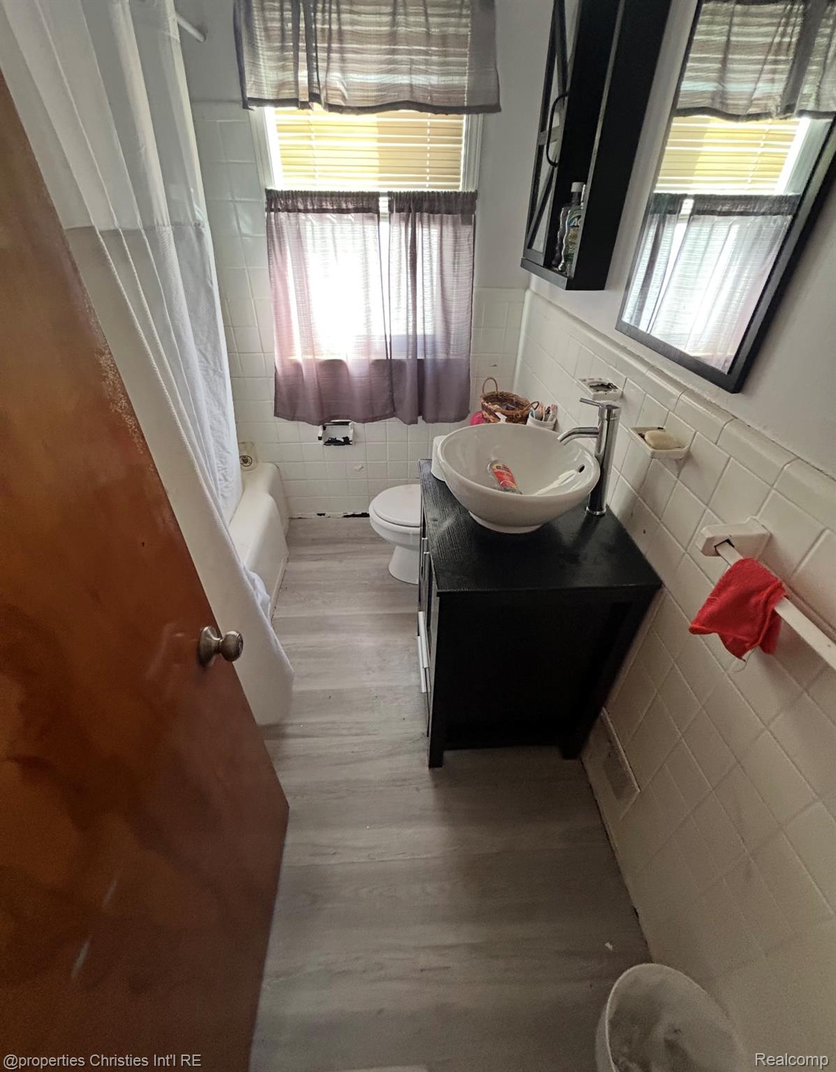 14633 College Avenue