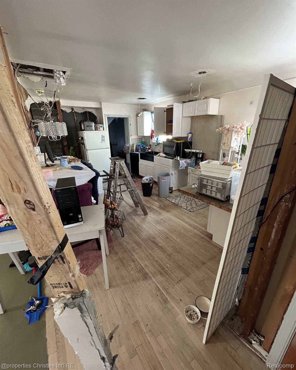 14633 College Avenue