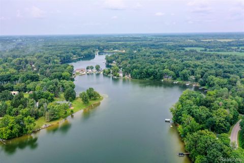 11036 Charles Dr. Charles Drive Argentine Township MI 48418