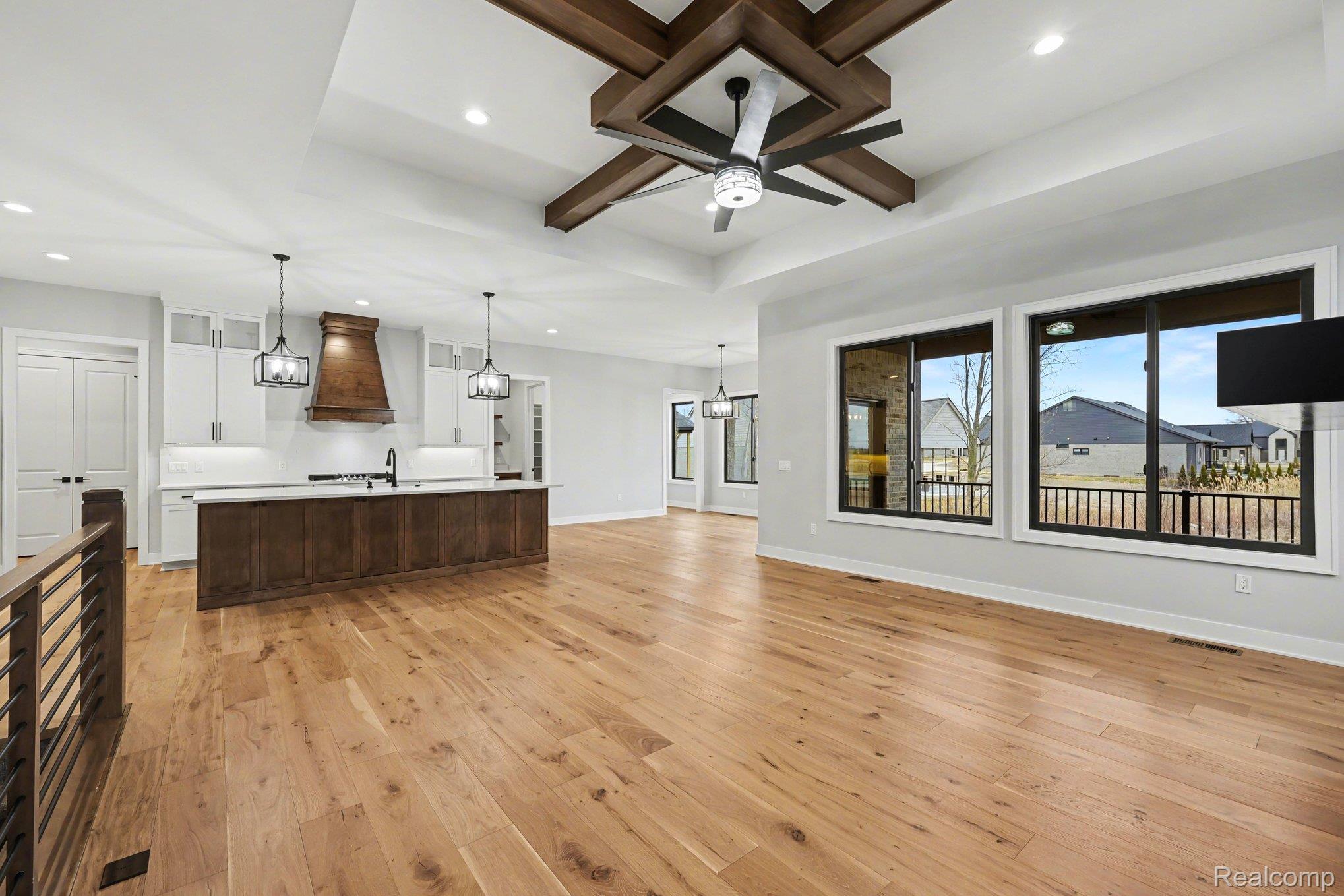 57382 Meadowridge Drive