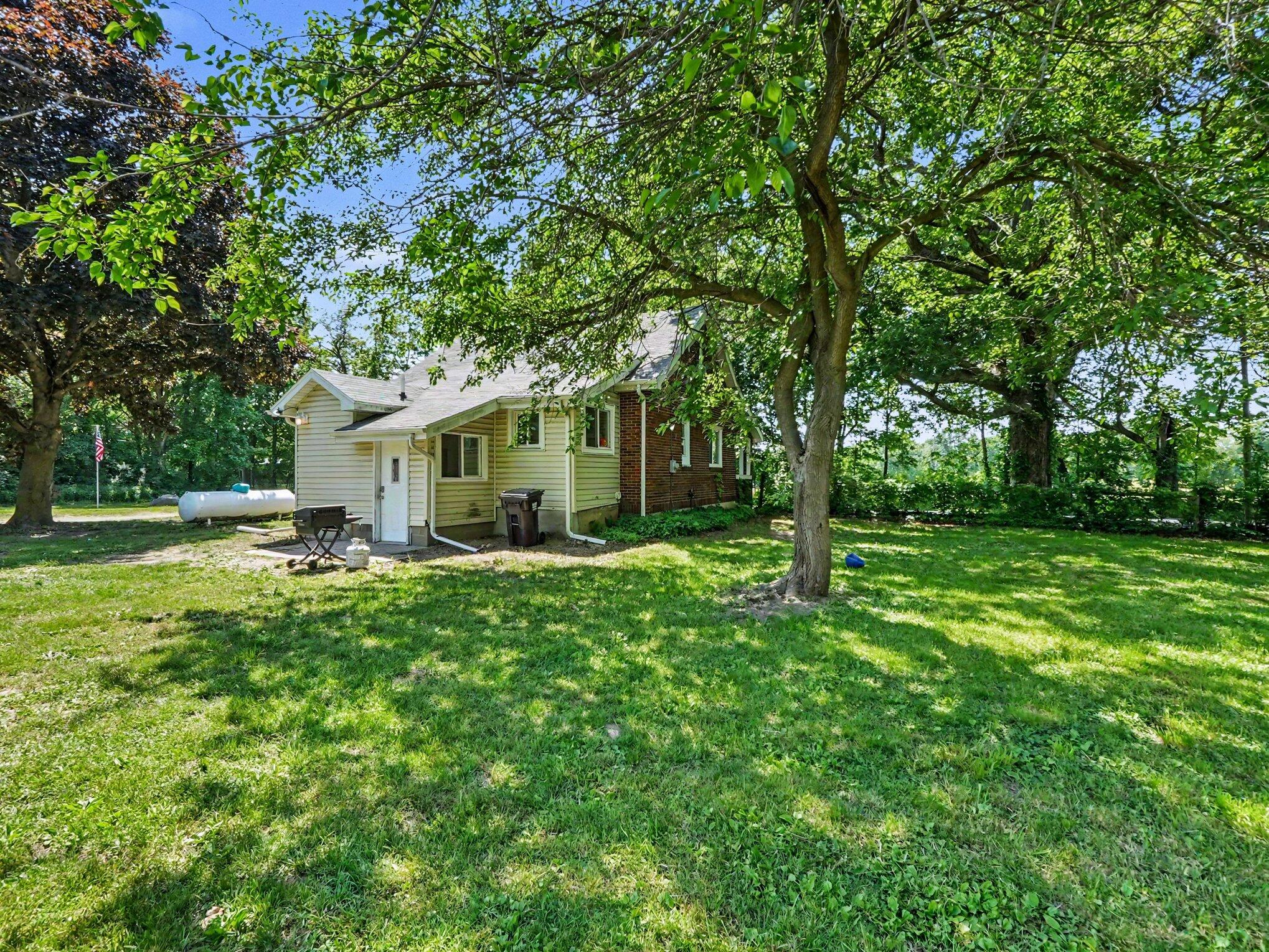 6375 Benton Road