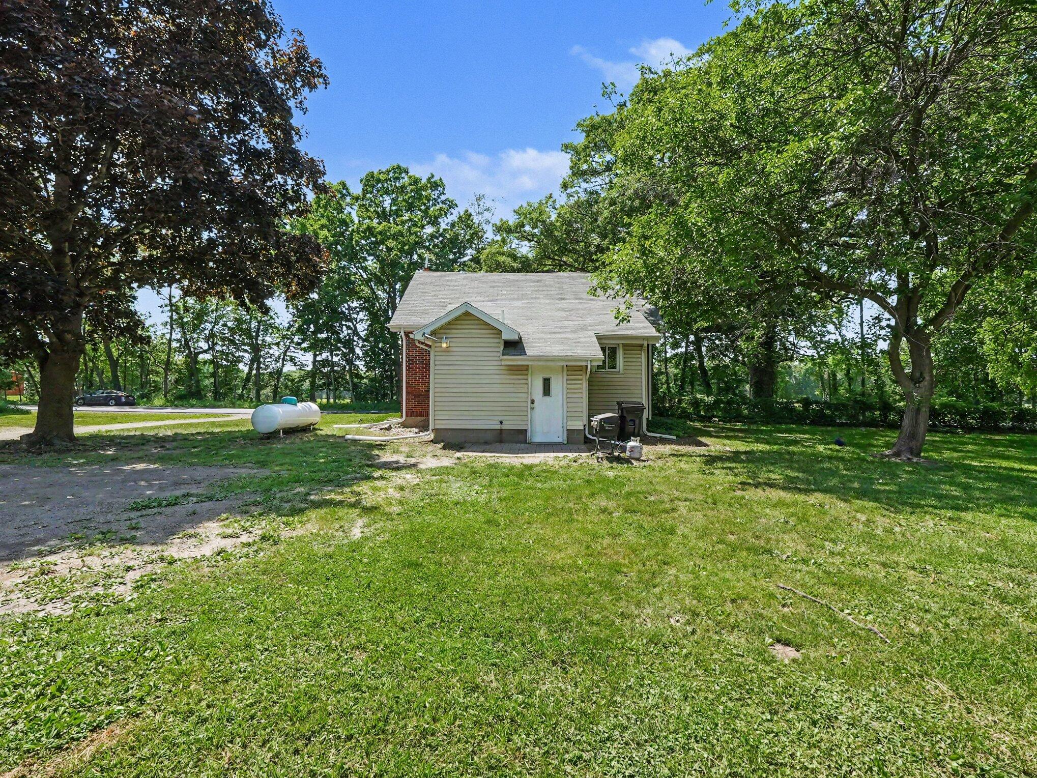 6375 Benton Road