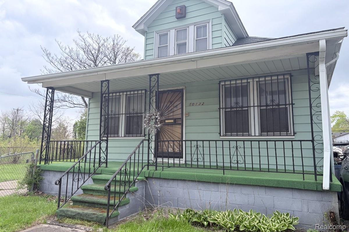 10132 Traverse Street