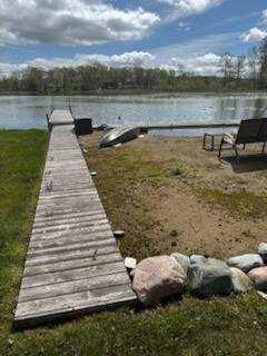 7517 Lake Drive