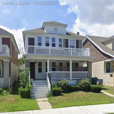 1069 Wayburn #2 Upper Street Grosse Pointe Park City MI 48230