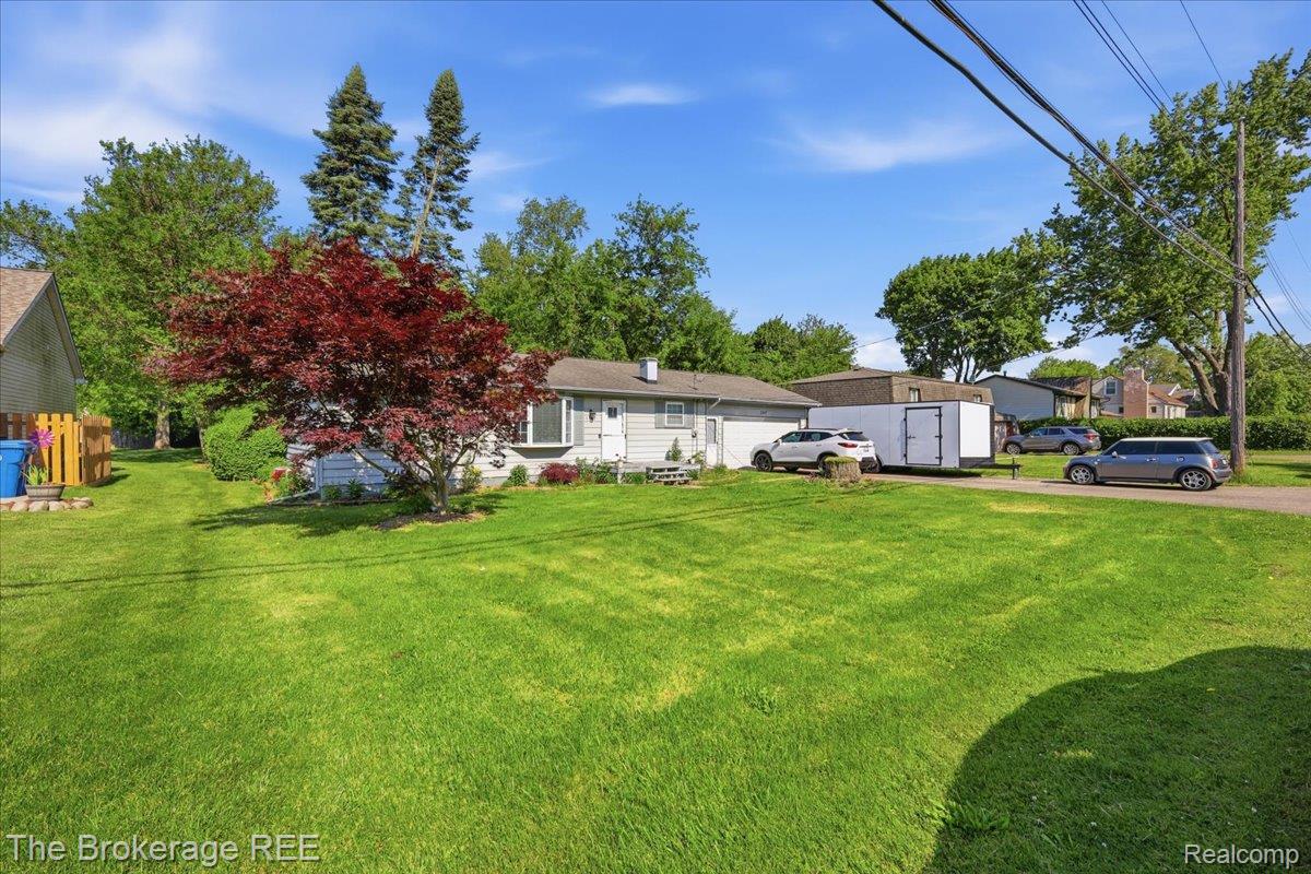 1747 Manse Road