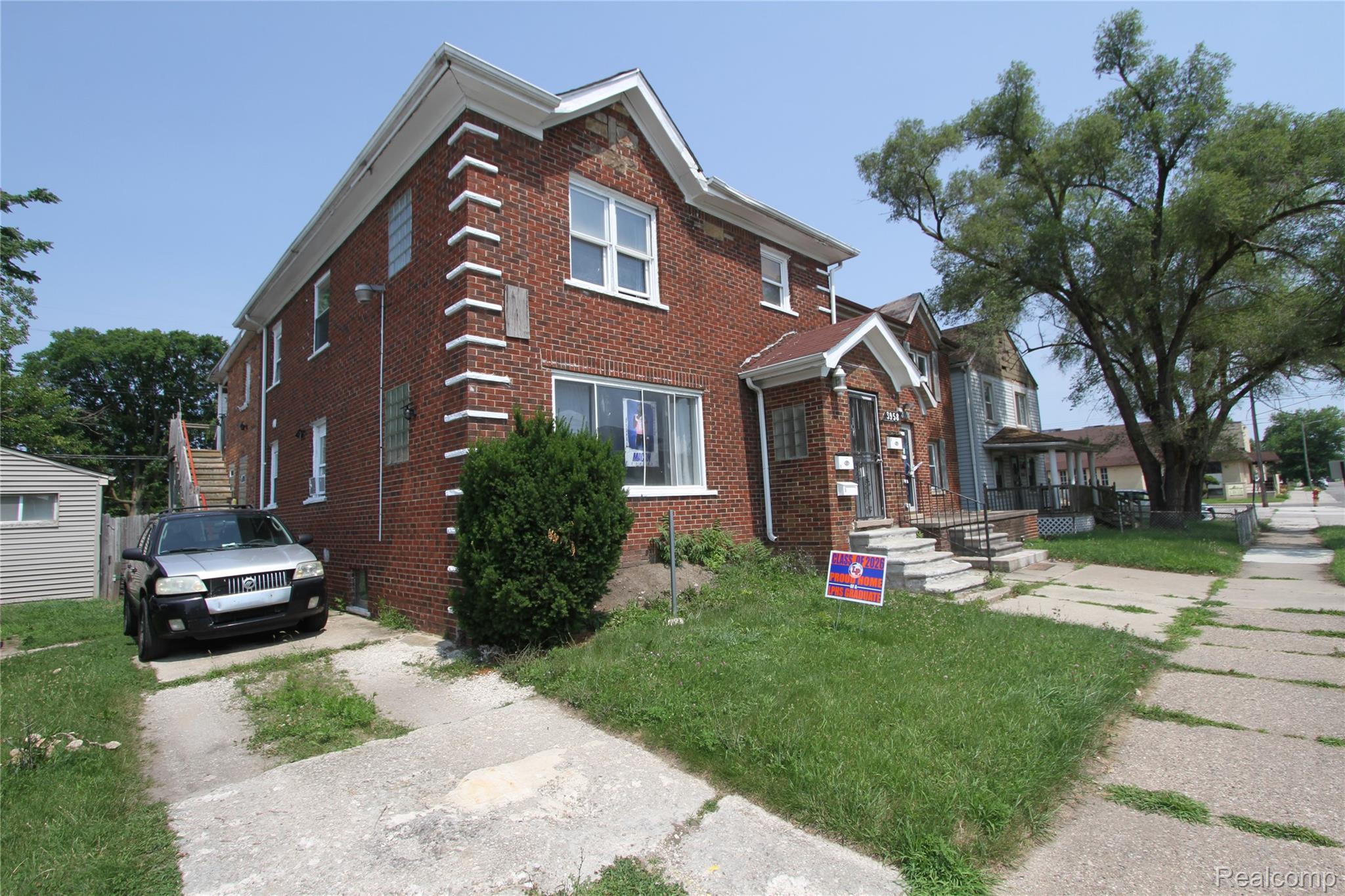 3958 12th Street