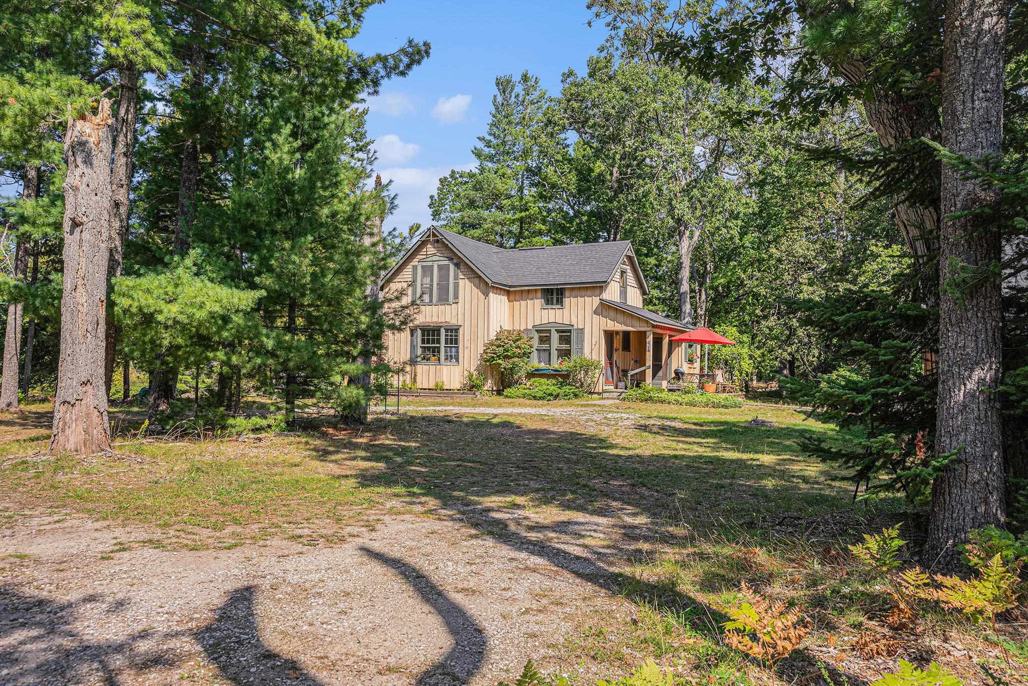 5760 W Crystal View Road