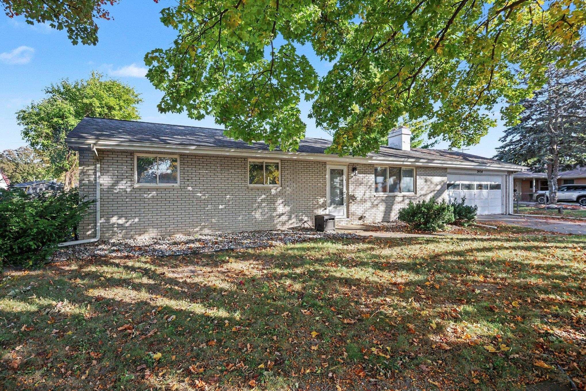 2934 Whitfield Drive