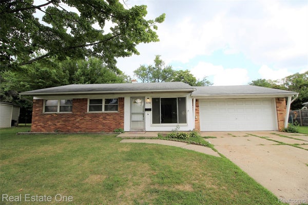 12750 ALBANY ST, OAK PARK, MI 48237 - Image 912a7c857f70199028032a048090c19c/3971909224