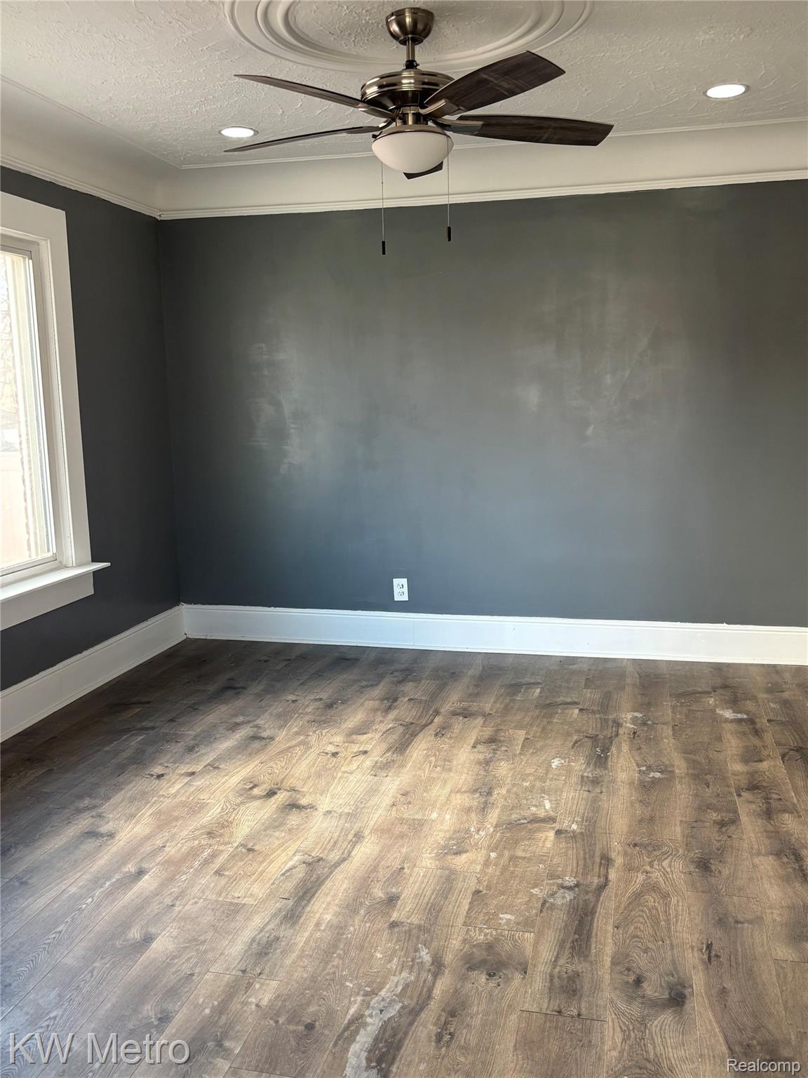 9558 Mark Twain Street