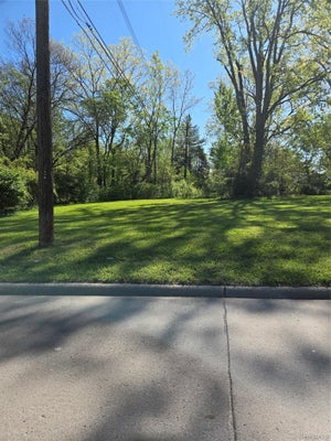 5055 ADMIRAL ST, WESTLAND, MI 48186 - Image 91338ffdebd7193c13e85dd80adba2f9/3122163680