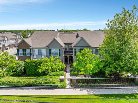 340 N Wixom Road Wixom City MI 48393