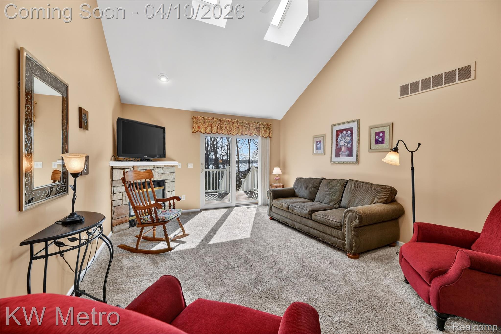 4662 Summer Ridge Drive