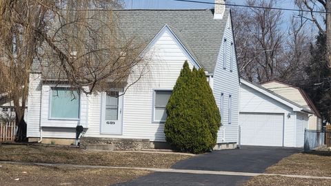 639 E 14 MILE Road Clawson City Oakland MI 48017