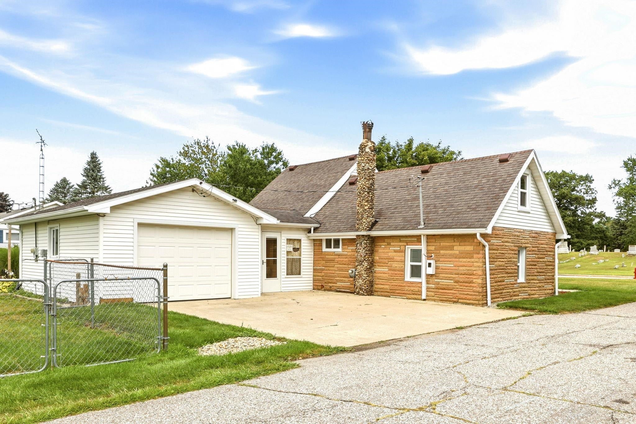 4903 Main Street