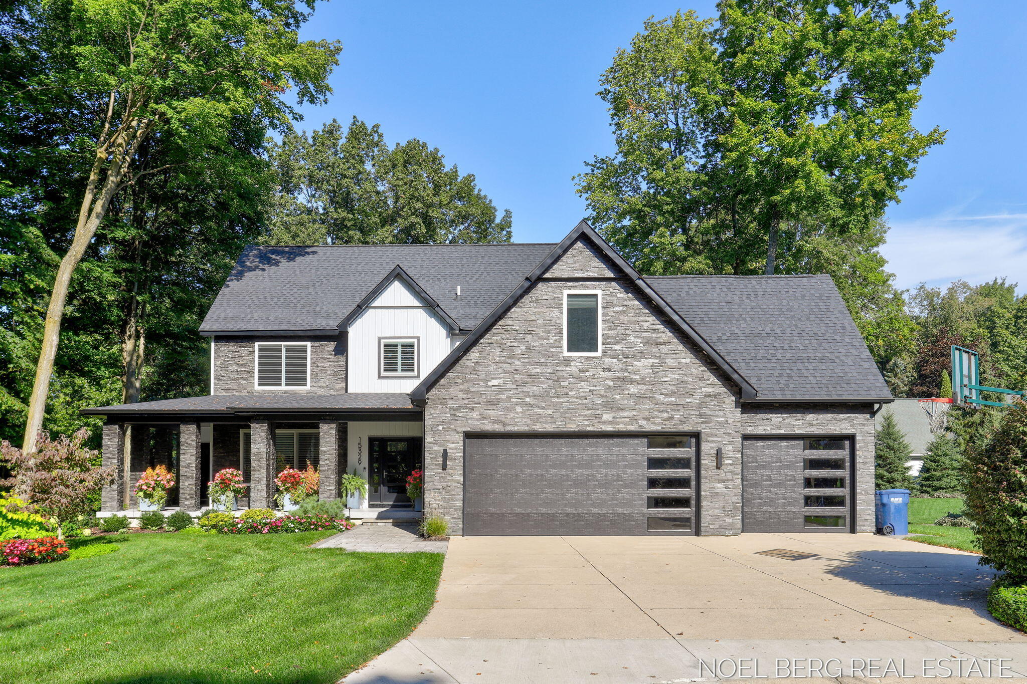 15329 Blue Heron Court