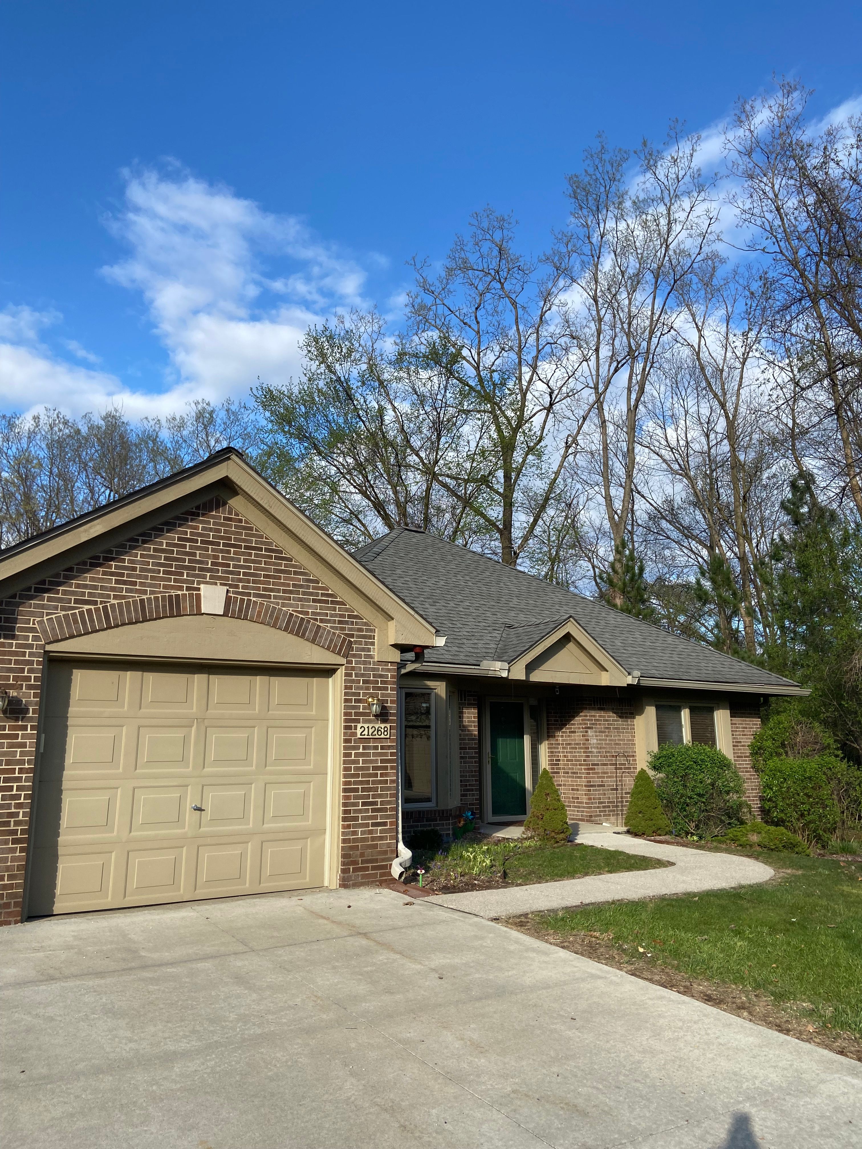 21268 SYCAMORE Court