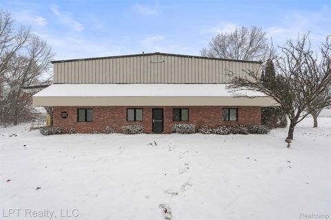 8000 Park Place Green Oak Township MI 48116