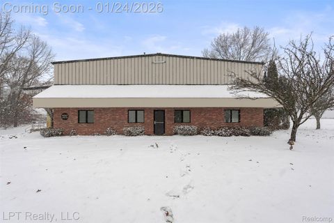 8000 Park Place Green Oak Township MI 48116