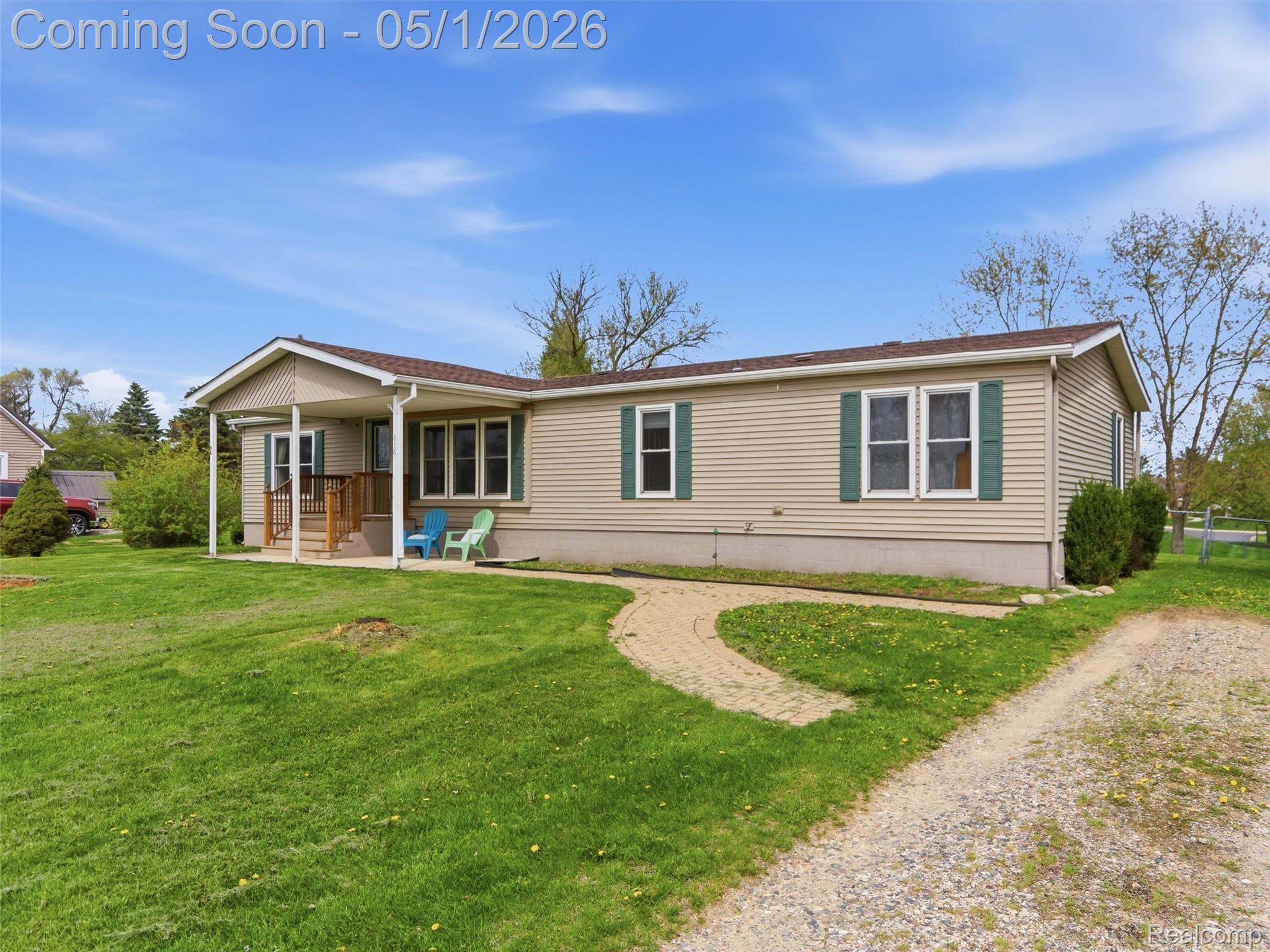 616 N Blacks Corners Road