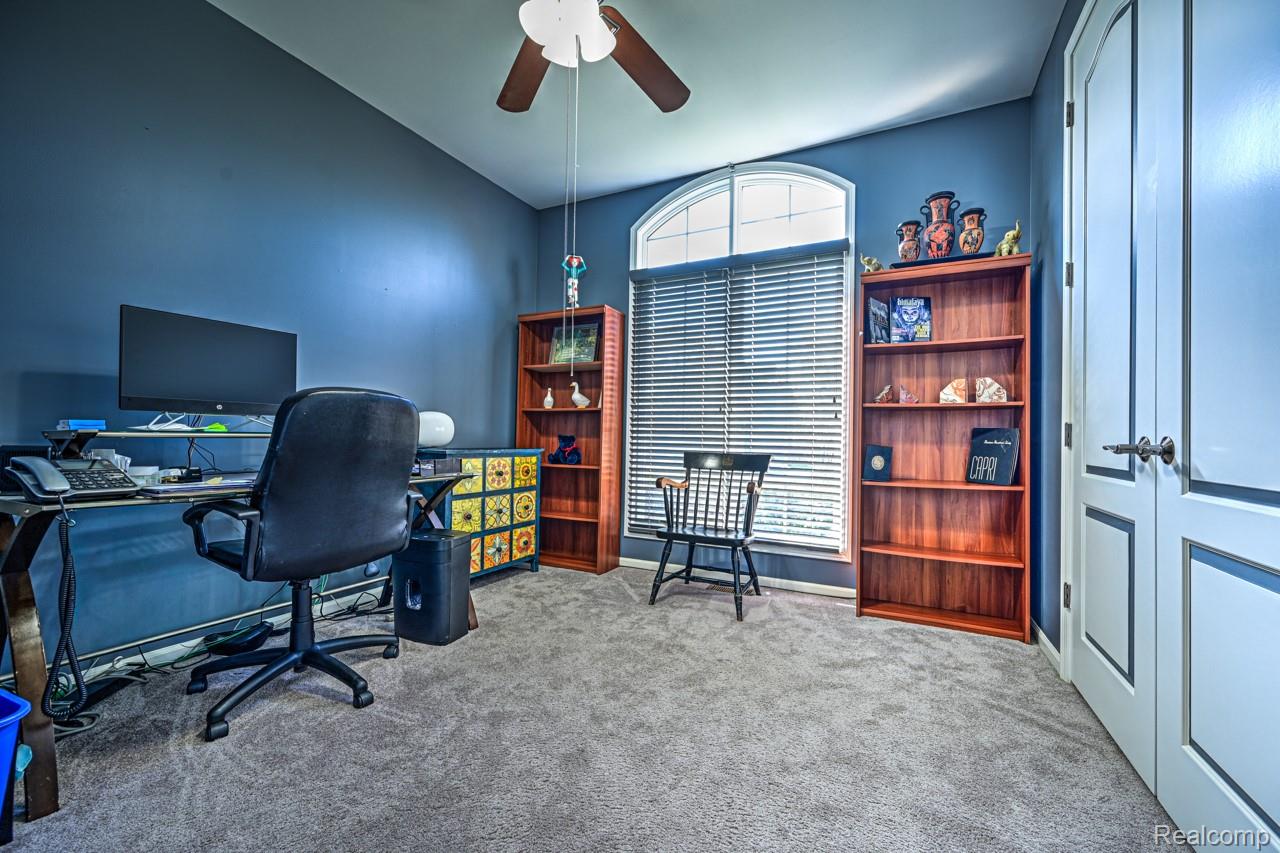 5591 Pembrooke Crossing