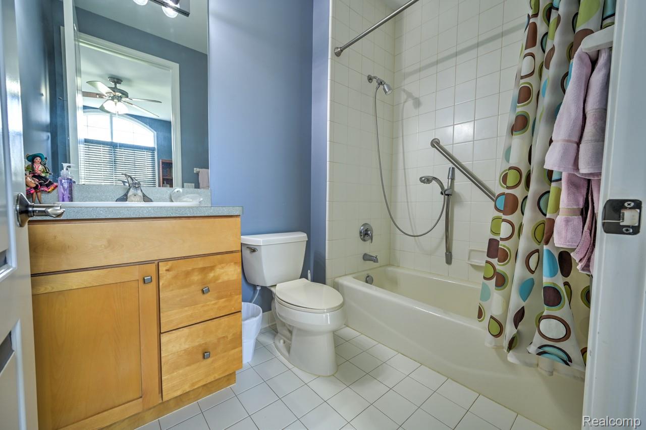 5591 Pembrooke Crossing