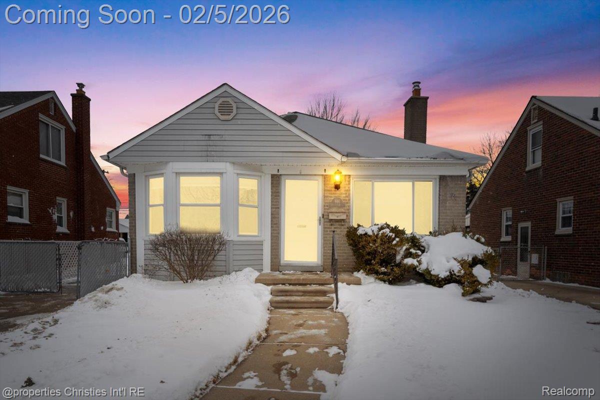 916 Harrison Boulevard