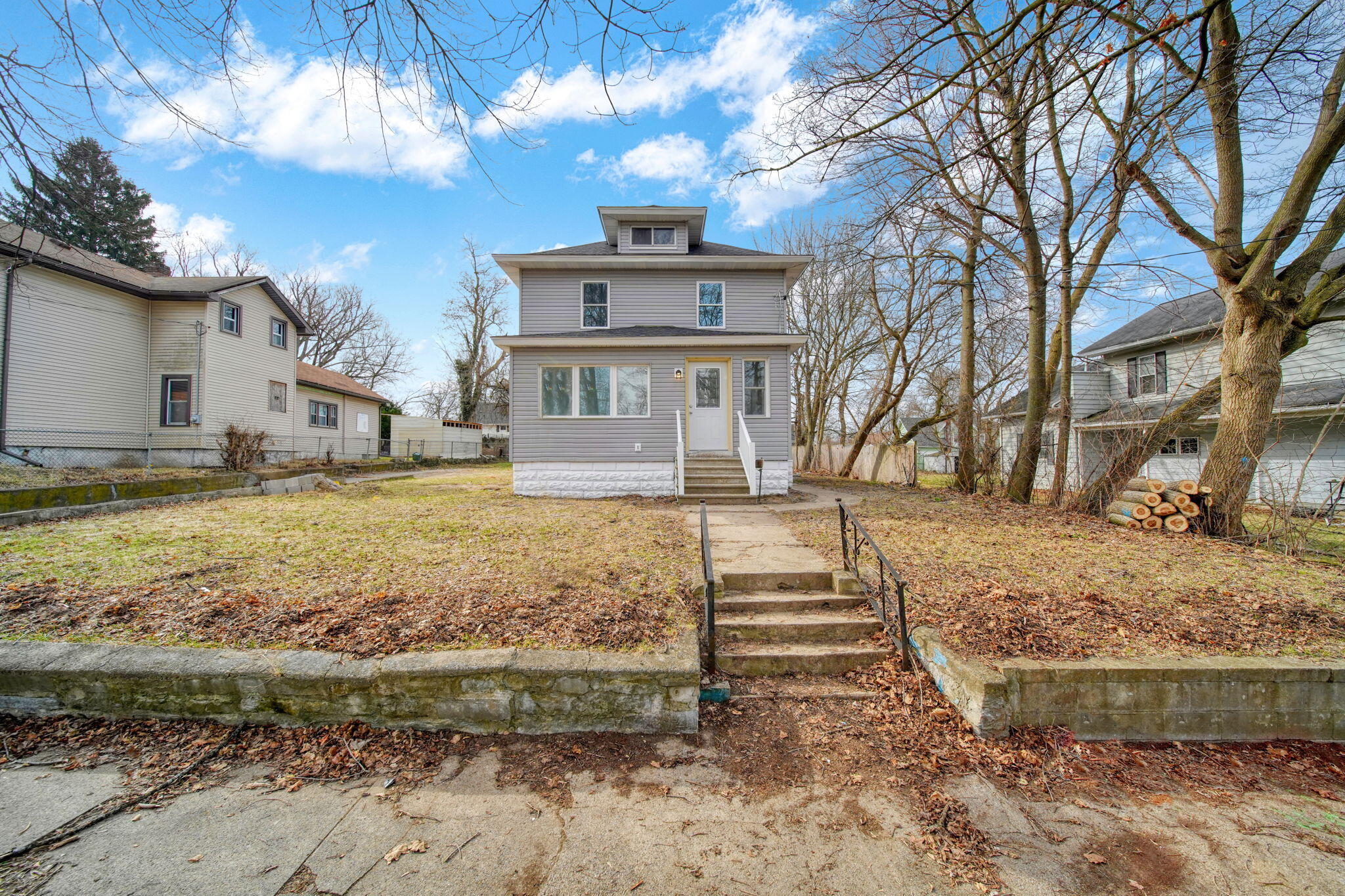 209 Damon Street