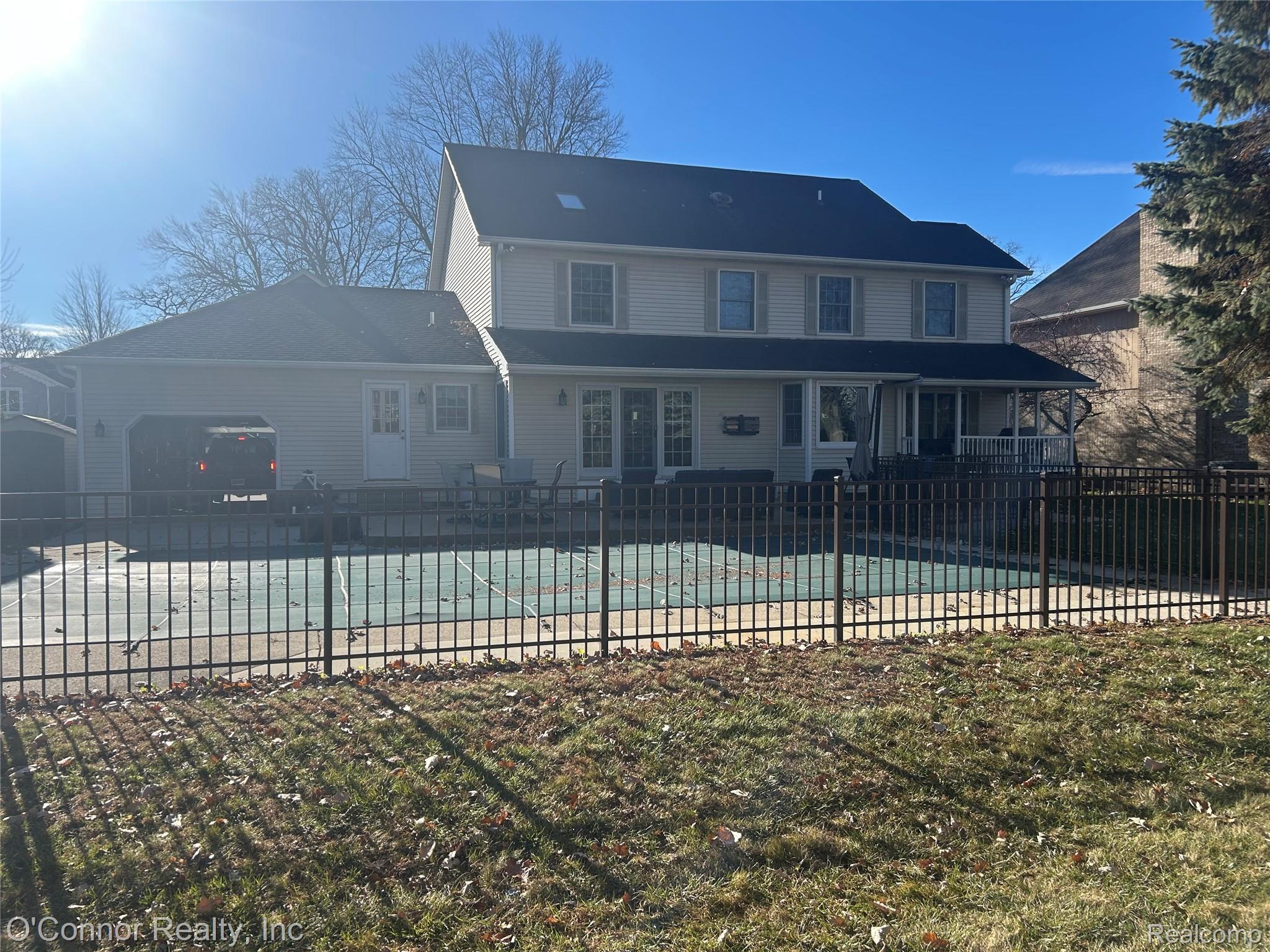 720 Arlington Circle