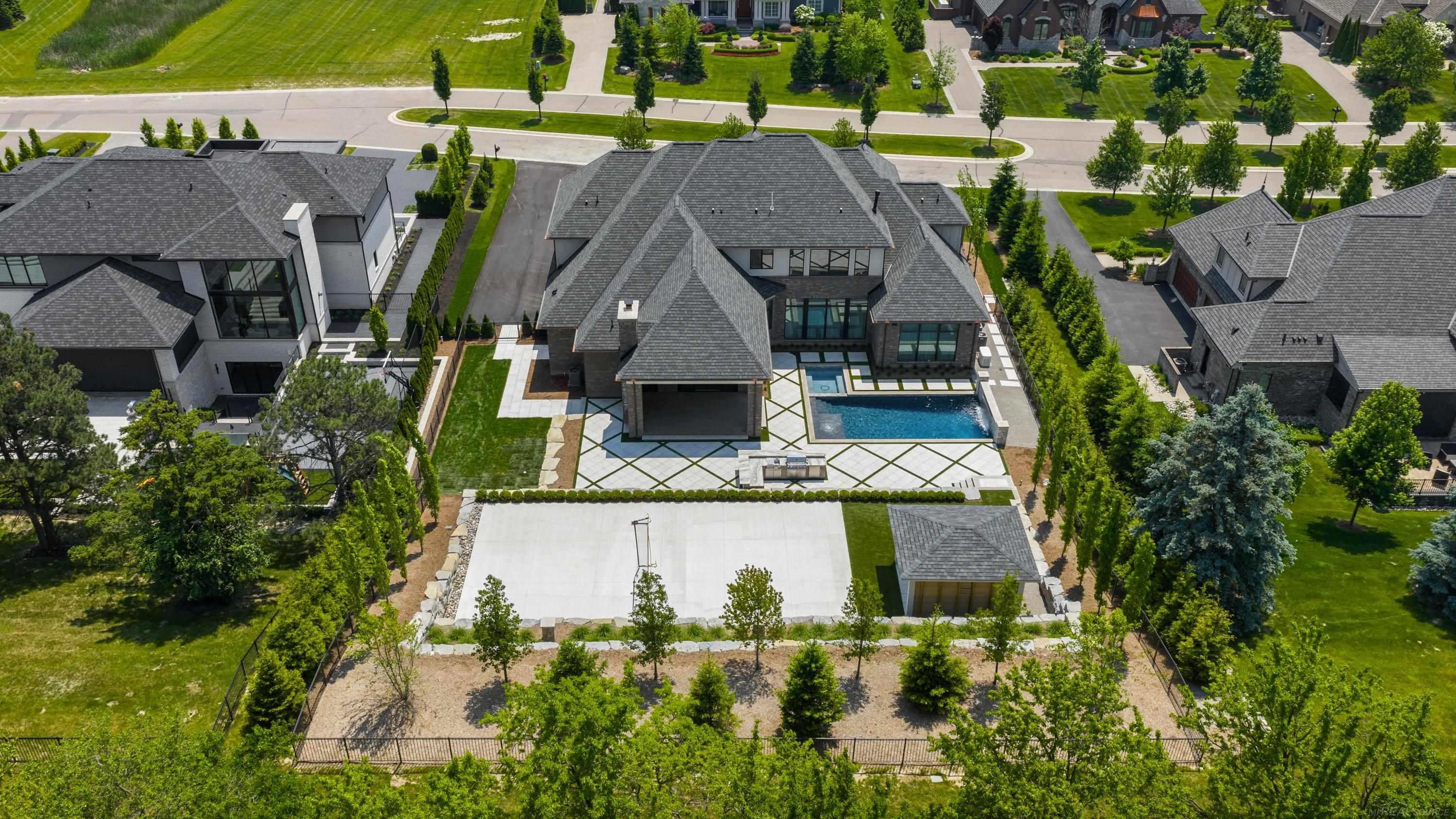 2816 Turtle Grove Court