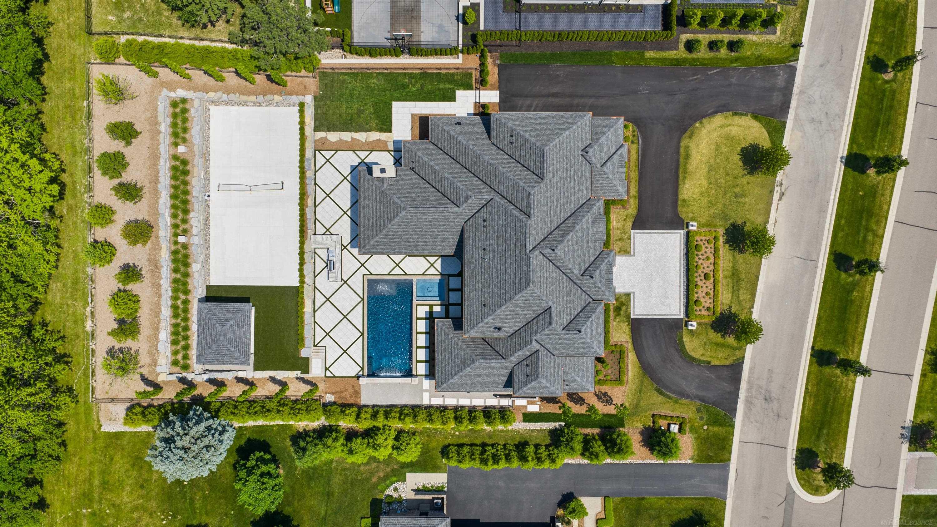 2816 Turtle Grove Court