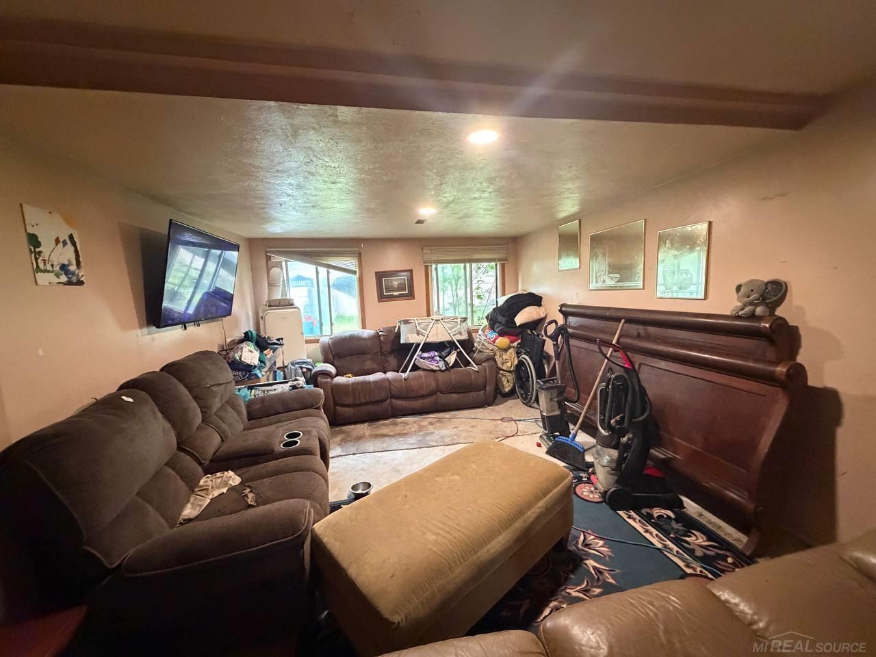 4850 Highland Court