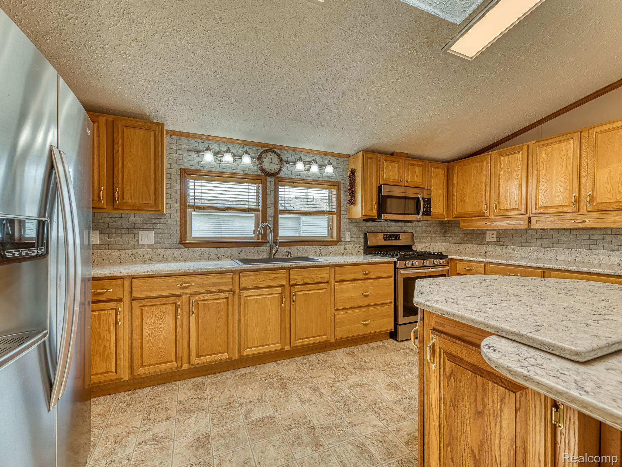 825 Stevens Trail