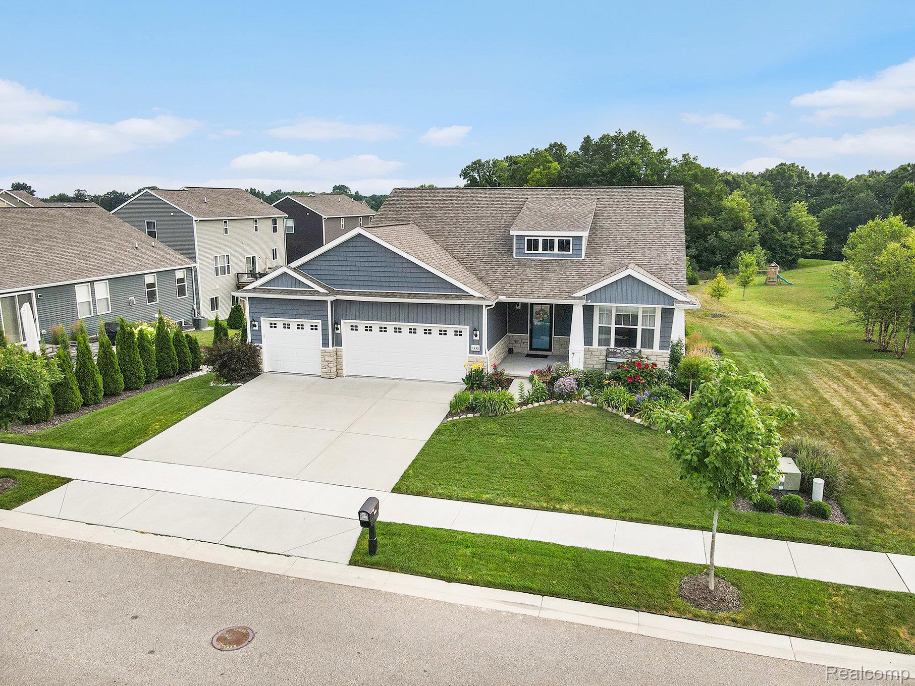 1336 Bluff Drive